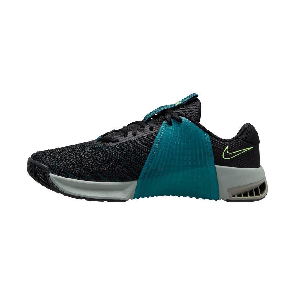 Nike metcon 4 intersport store