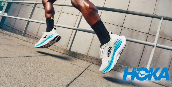 HOKA CLIFTON 11